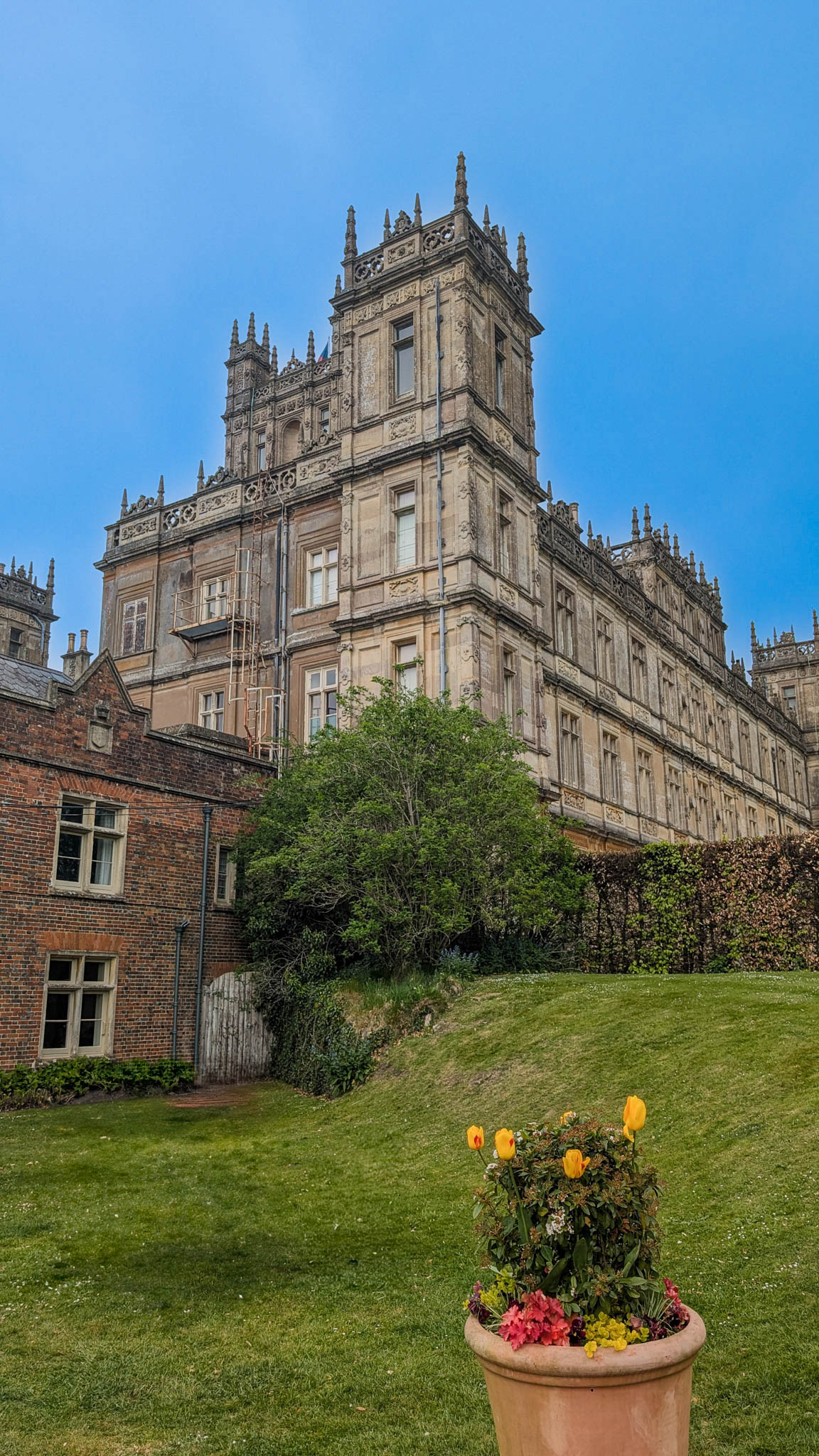 Highclere_Castle